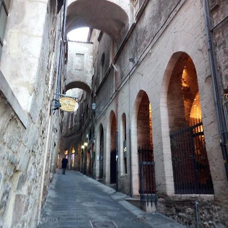 Appartamento Centro Storico Vicino Universita Perugia Buitenkant foto