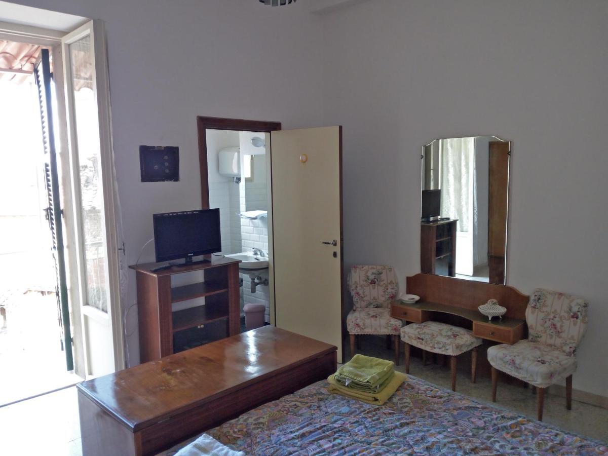 Appartamento Centro Storico Vicino Universita Perugia Buitenkant foto